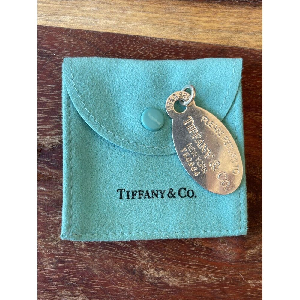 Tiffany & Co Please Return To Sterling Silver 925 Oval Tag Charm Pendant